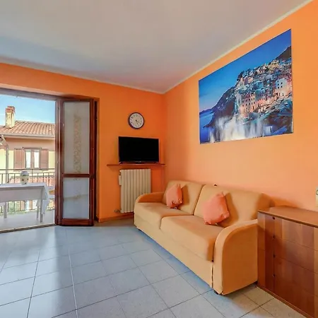 Apartamento Peter's Cozy Studio-balcony+free Parking - Happy *